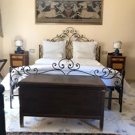 San Noto Antica Residenza Di Caccia Bed and Breakfast Ficarra