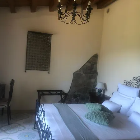 Bed and Breakfast San Noto Antica Residenza Di Caccia Ficarra